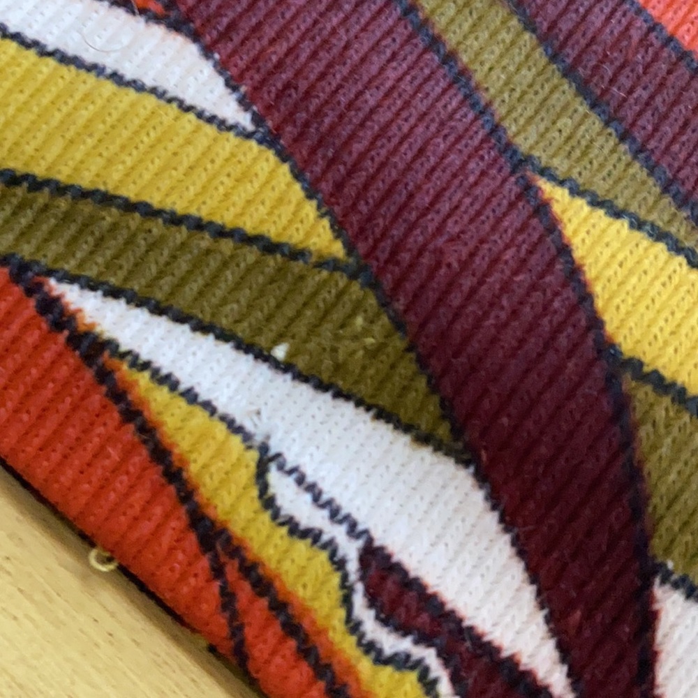 Vintage 70’s Small Psychedelic Boho Scarf - Picture 4 of 9